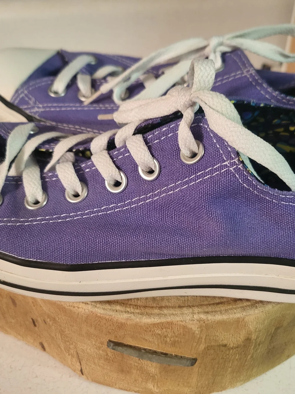 Woman's Size 9 Purple Converse Shoes - Double Tongue